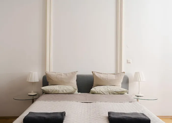Belvedere 1bd Landstrasse Close To Mitte Apartman Bécs