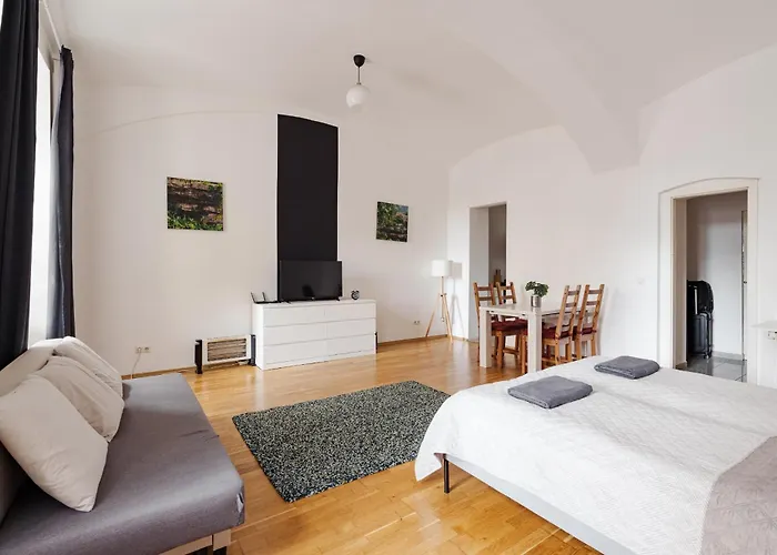 Apartman Belvedere 1bd Landstrasse Close To Mitte *