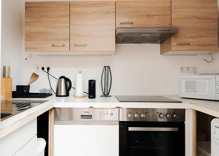 Apartman Belvedere 1bd Landstrasse Close To Mitte *